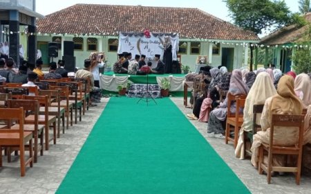 MA DARUSSA’ADAH ADAKAN PRAKTIK IJAB QABUL PERNIKAHAN MASSAL