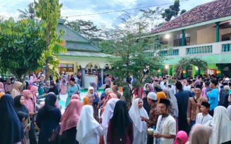 Bukber dalam rangka Haul abah KH. Imam Muzani Bunyamin