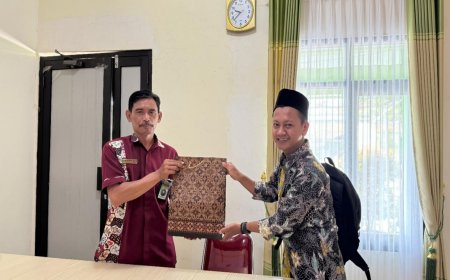 Sosialisai MA DARUSA’ADAH PETANAHAN DI MTs Negeri 4 KEBUMEN