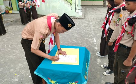 Pelantikan Dewan Penggalang Rakit MTs Darussa'adah Masa Bakti 2024/2025