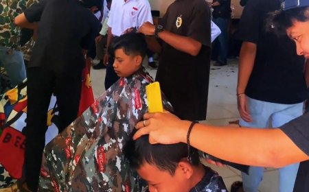 Gerakan Pendisiplinan Siswa(GPS)  Bersama Paguyuban Pangkas Rambut Kebumen (PPRK) dan Polsek Petanahan