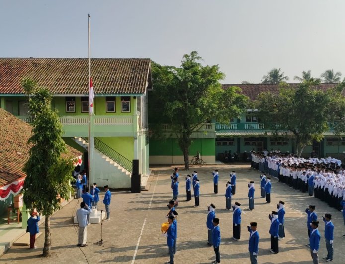 Upacara Kemerdekaan HUT RI Ke-80 YAKPI Darussa'adah Kebumen